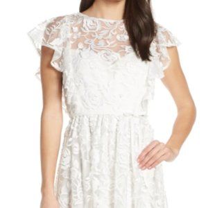 ML Monique Lhuillier Floral Embroidery Ruffle Part